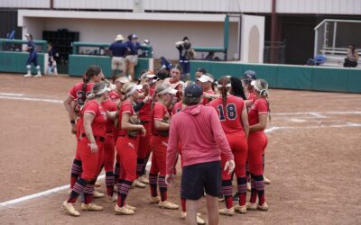 Raiders Stay Alive with Win Over Seminole, Fall to Santa Fe in Second Elimination Game