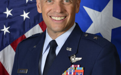 Commander Hears From Residents, Families in Base Housing Walk