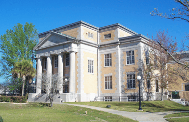 Walton Commissioners Approve Large Purchases and Discuss Intercoastal Waterway Dredging as Part of Extensive Agenda